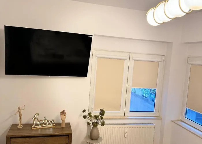 شقة Beautiful With Two Bedrooms بوخارست