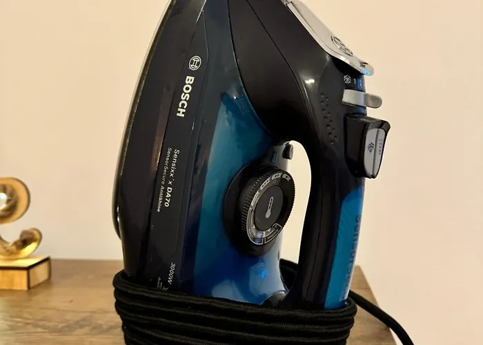 Beautiful With Two Bedrooms *