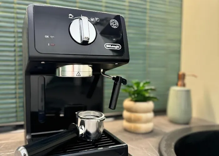 Beautiful With Two Bedrooms *